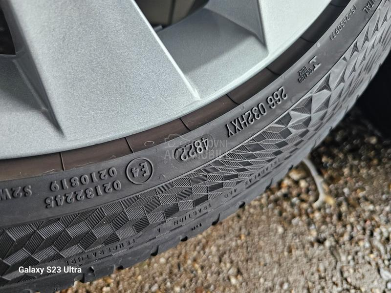 Continental 245/45 R18 Letnja
