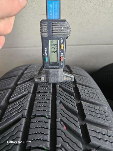 Continental 215/65 R16 Zimska