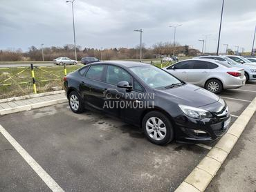 Opel Astra J 1.4