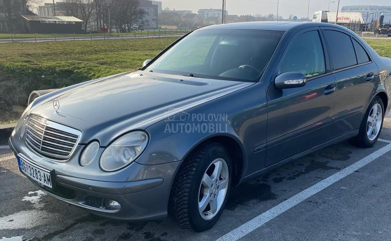 Mercedes Benz E 220 