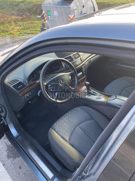 Mercedes Benz E 220 