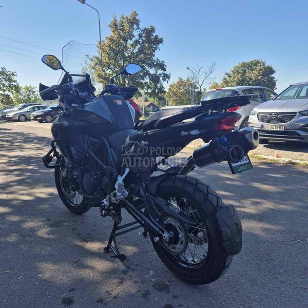 Benelli trk 502x