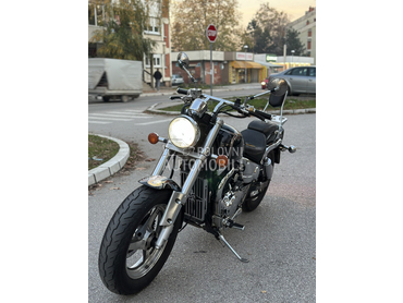 Suzuki marauder 805