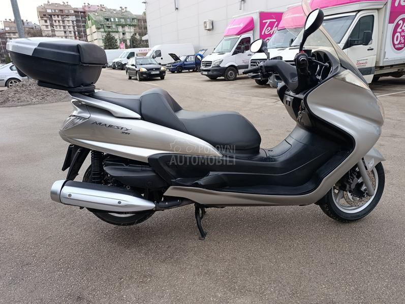 Yamaha Majesty