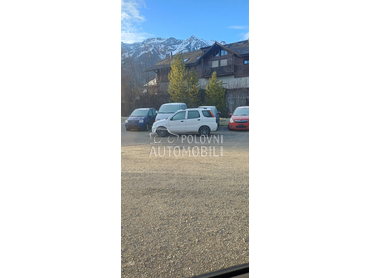 Suzuki Ignis 2008. god. -  kompletan auto u delovima