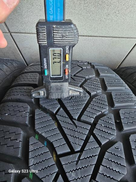 Uniroyal 215/60 R16 Zimska