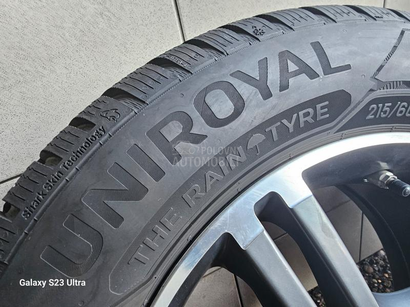 Uniroyal 215/60 R16 Zimska