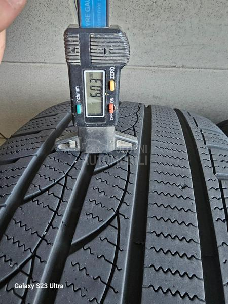 Tracmax 235/45 R18 Zimska