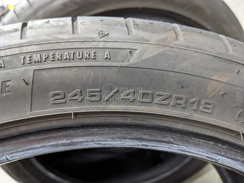 Dunlop 245/40 R18 Letnja