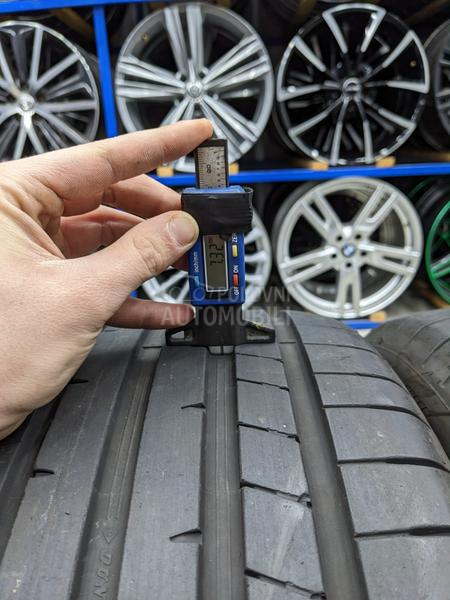 Dunlop 245/40 R18 Letnja