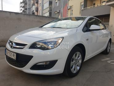 Opel Astra J 1.4 Enjoy FABRIKA