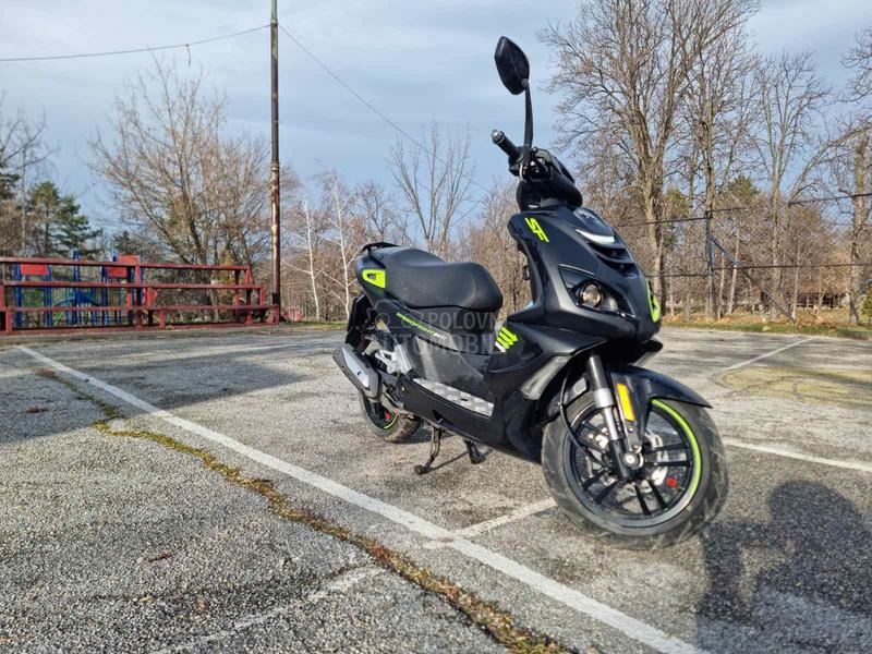 Peugeot Speed fighter 4