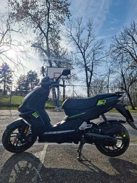 Peugeot Speed fighter 4