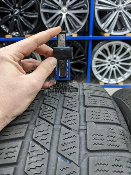 Continental 215/65 R16 Zimska