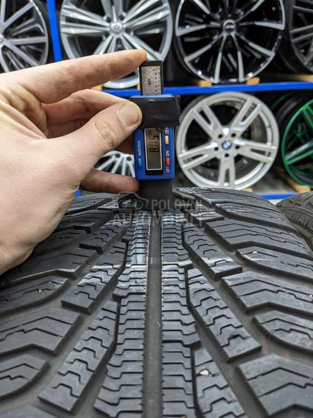 Uniroyal 225/40 R18 Zimska