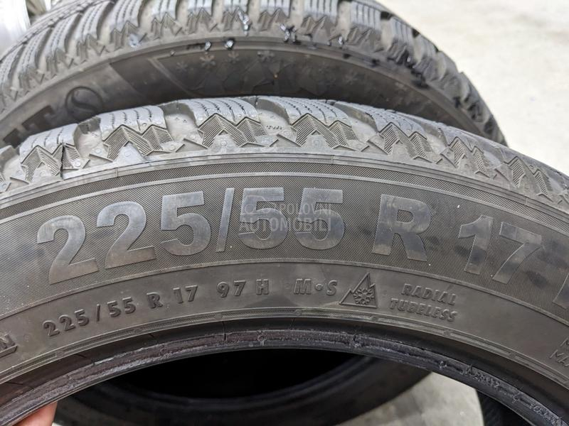 Semperit 225/55 R17 Zimska