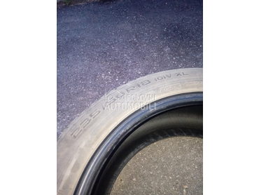 Nokian 235/50 R18 Zimska