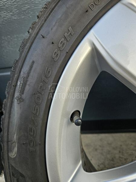 Hankook 195/50 R16 Zimska