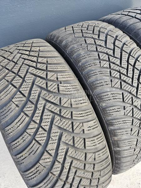 Hankook 195/50 R16 Zimska