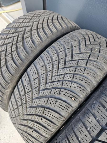Hankook 195/50 R16 Zimska