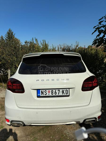 Porsche Cayenne 