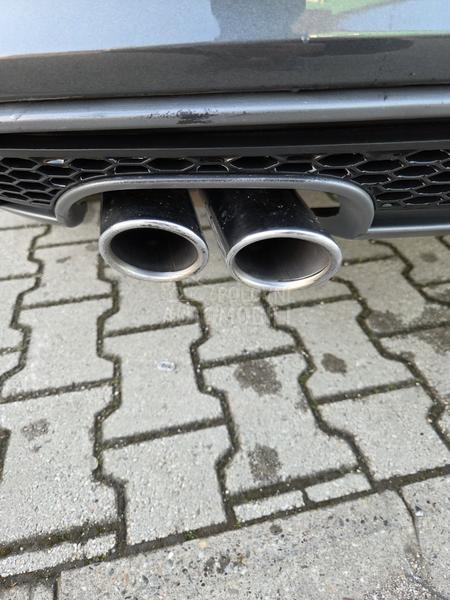 Audi A4 2.0 TDI S Line