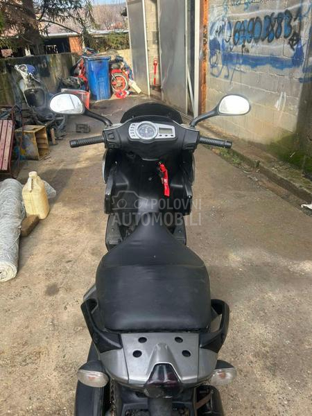 Gilera runner