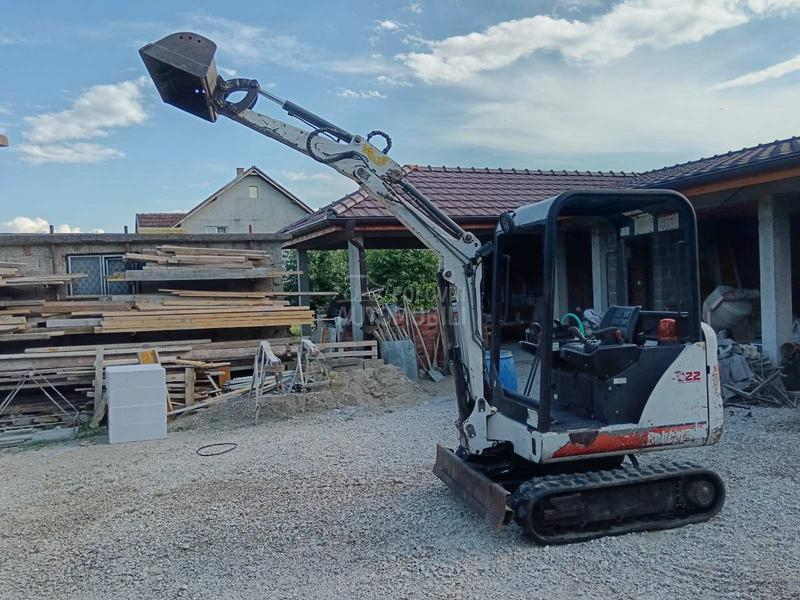 Bobcat 322T 1.5 tona