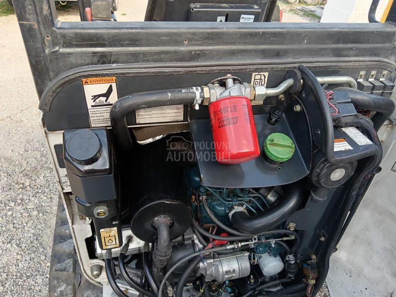 Bobcat 322T 1.5 tona