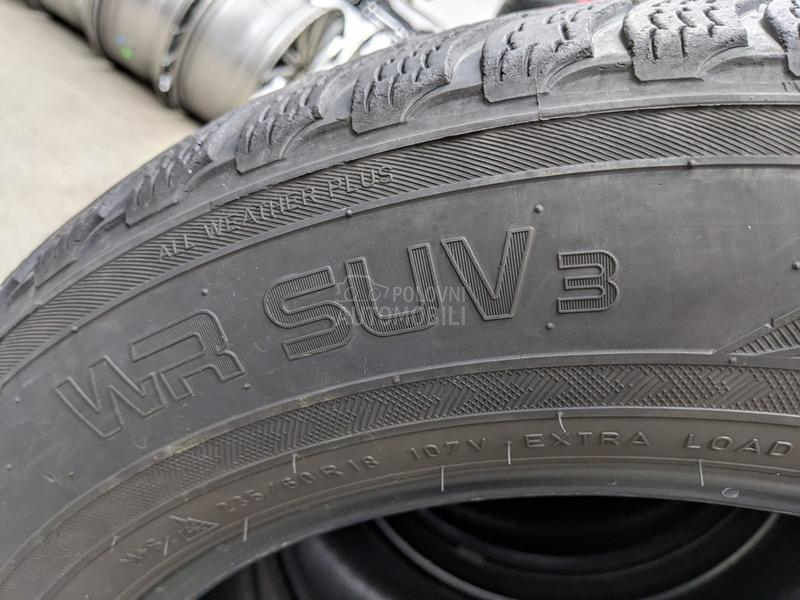 Nokian 235/60 R18 Zimska