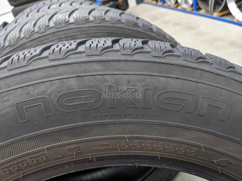 Nokian 235/60 R18 Zimska