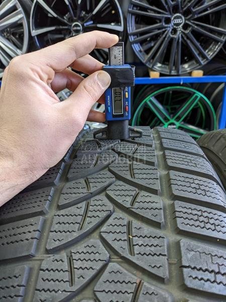 Firestone 235/65 R17 Zimska