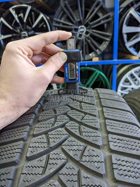 Firestone 235/65 R17 Zimska