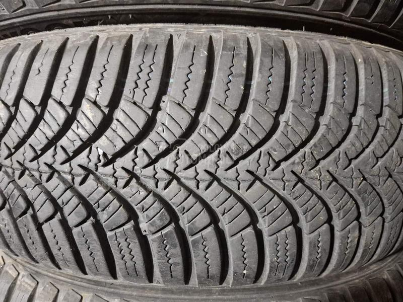 Hankook 145/60 R13 Zimska