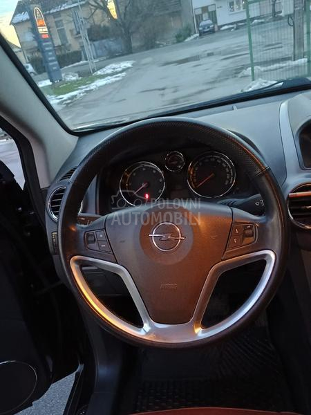 Opel Antara 