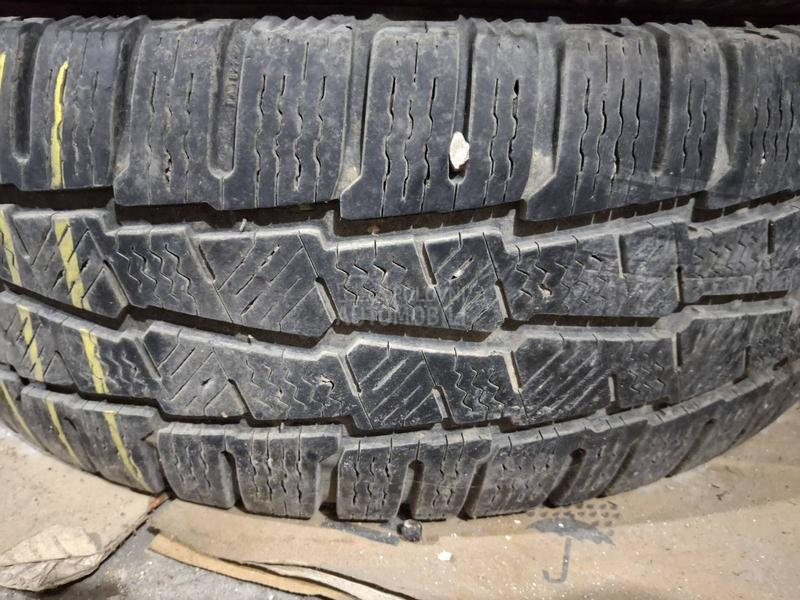 Michelin 215/65 R16 Zimska