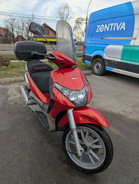 Piaggio Beverly 250i