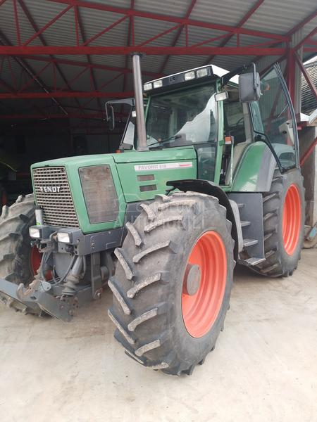 Fendt Favorit 818
