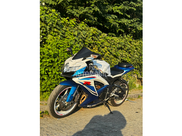 Suzuki GSXR