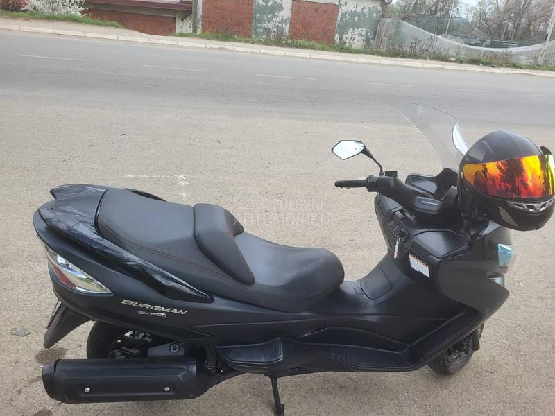 Suzuki burgman