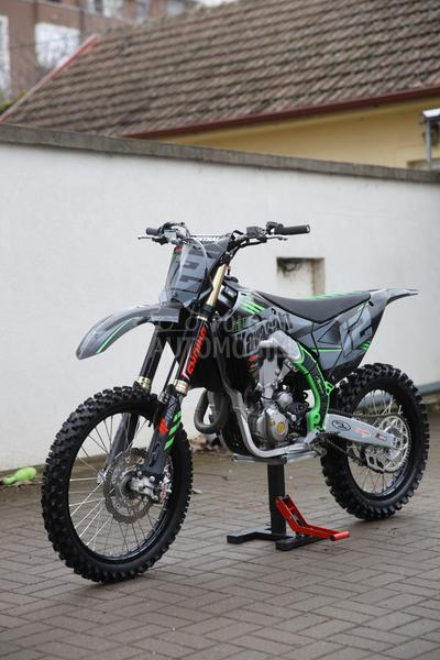 Kawasaki KXF 450