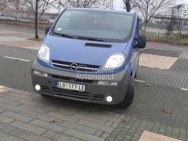 Opel Vivaro 2.5 CDTI z.a.m.e.n.a.