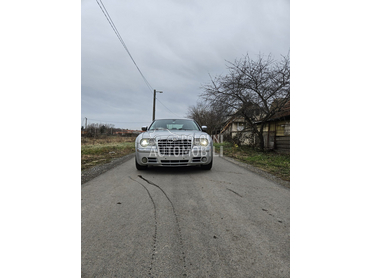 Chrysler 300C 