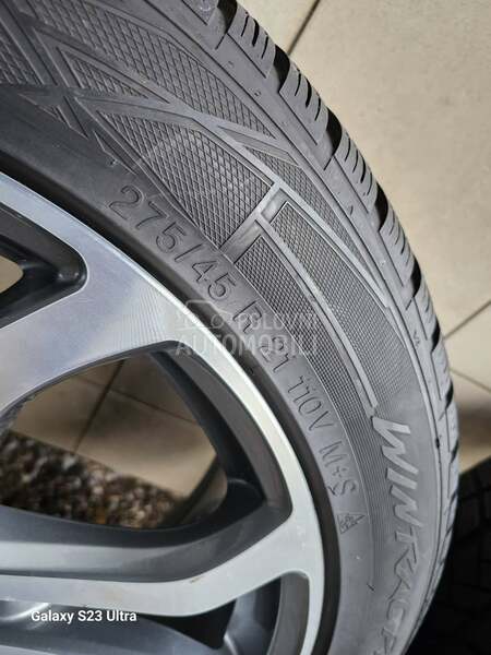 Vredestein 275/45 R21 Zimska