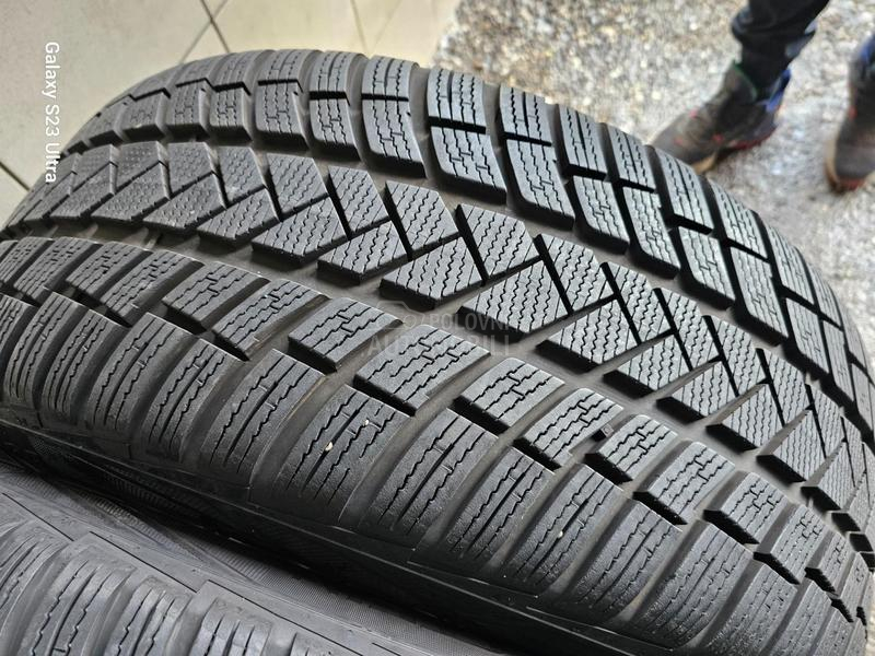 Vredestein 275/45 R21 Zimska