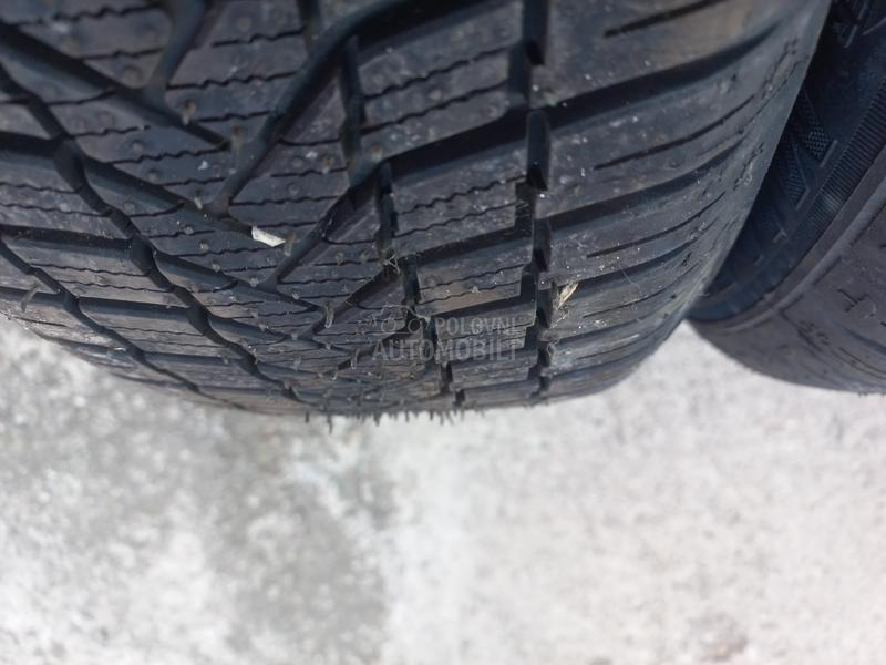 Ostalo 185/60 R15 Sve sezone