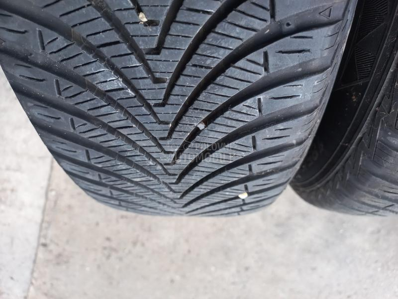 Kumho 185/60 R15 Sve sezone