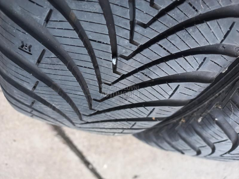 Kumho 185/60 R15 Sve sezone