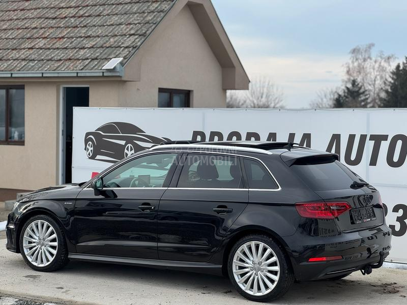 Audi e-tron PANO / LED