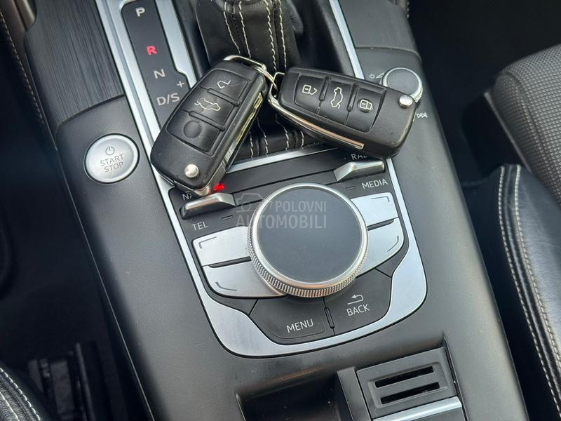 Audi e-tron PANO / LED